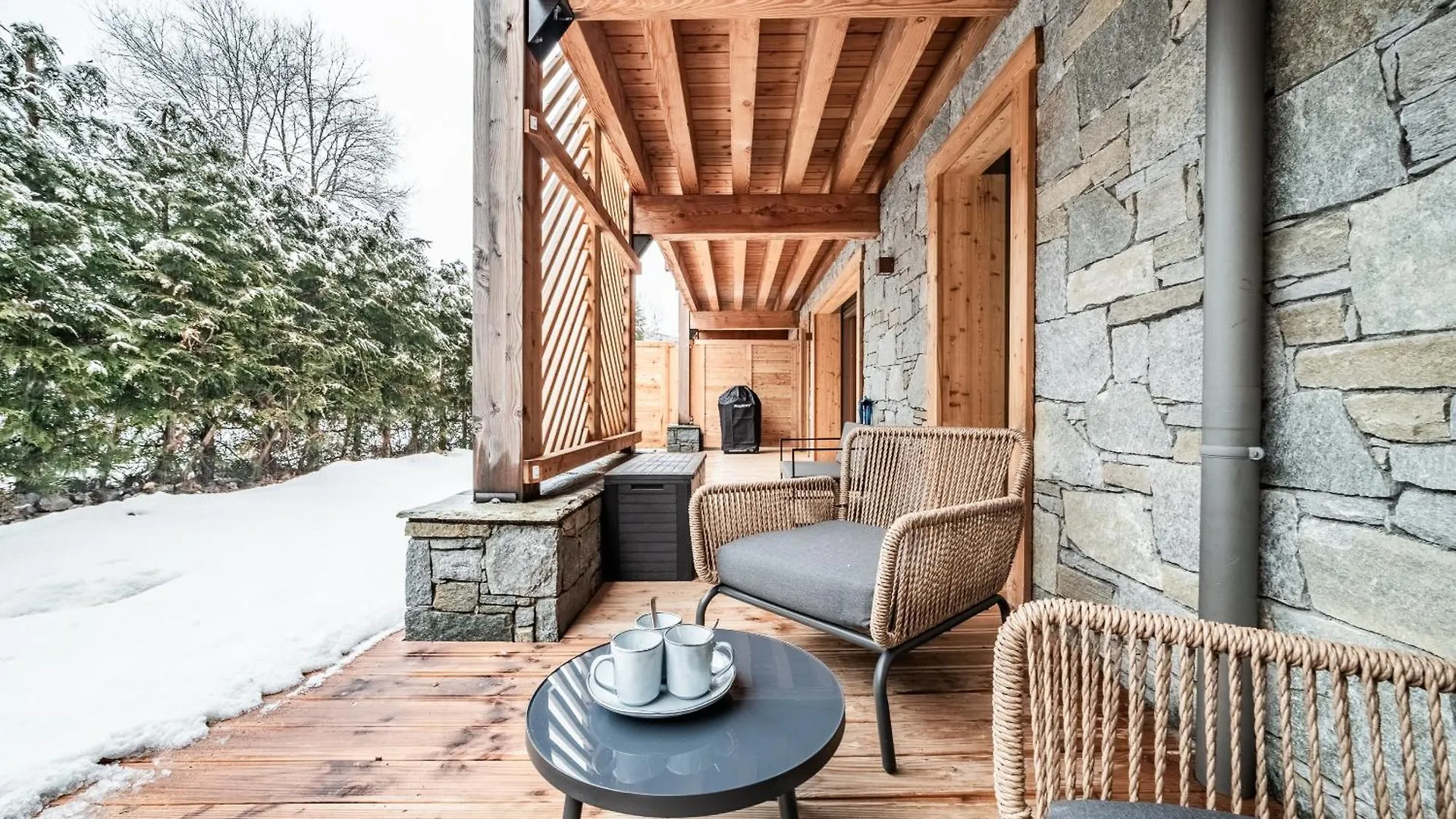 Apartment Ubuntu, Chatel - By Emerald Stay