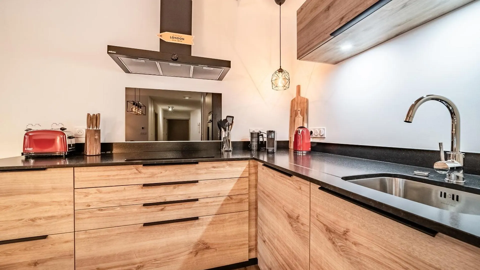 Apartment Ubuntu, Chatel - By Emerald Stay